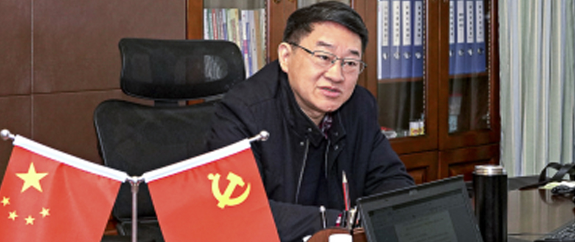 《四川日报》开年访谈——记者对话yl6809永利集团党委书记、董事长任丁