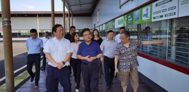 yl6809永利集团完成驻村帮扶干部轮换